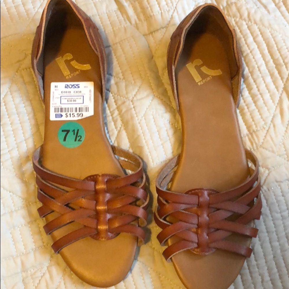 Cognac sandals